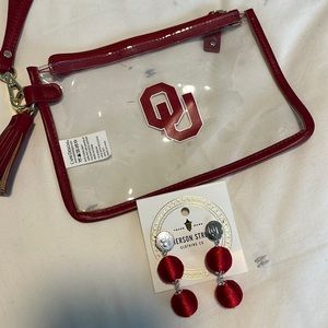 OU clutch with earrings